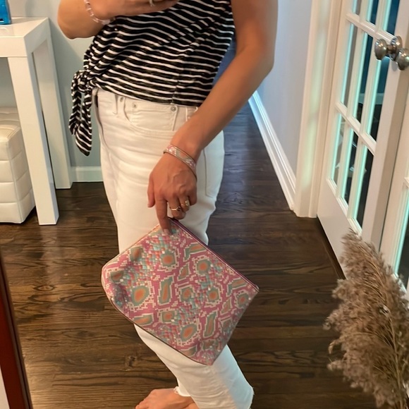 Anthropologie Merritt Snake-Printed Wristlet Pink - Picture 11 of 11